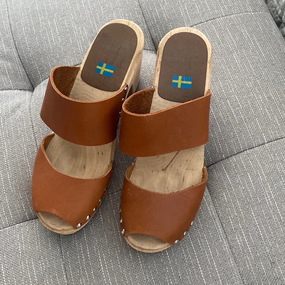 Mia clogs